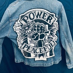 Women’s denim jacket size L